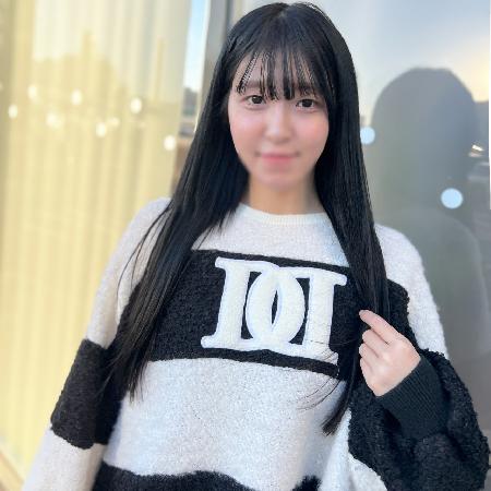 First shot * 19-year-old Musume's beautiful breasts friend will take "Only the first?" inside macho DNA