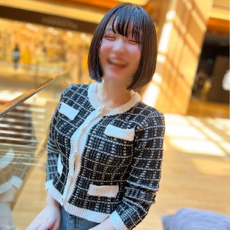 First shot * 21 years old, fair-skinned F cup beautiful breasts cutie smile pure ass "Ikuiku !!" Sensitive musume climax convulsions