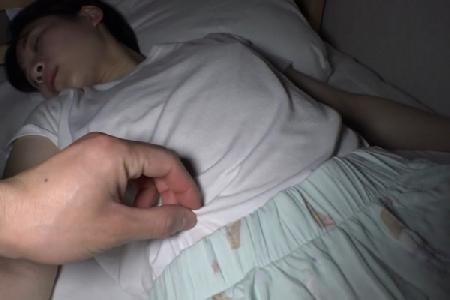 [Gonzo success in per***al shooting Part 2] The short stature that I was doing my best was actually very naughty. ◆ Special set limited sale ◆