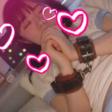 ビチョビチョのアソコに中出し!!まだ男を知らなさそうな激カワ・パイパン制服女子とラブホで密会!