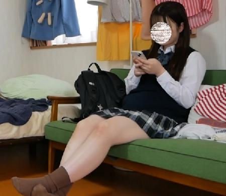 - [Fine Angel A**ent Part 1] About the cute thing that short stature gets dirty with ******l shot due to distorted love. ※Guerrilla Sale※